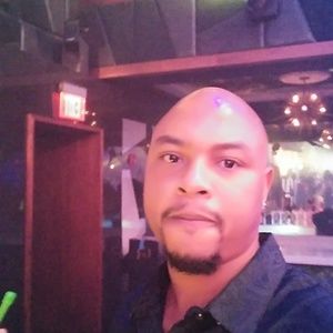 Meet your Posher, Lorenzo